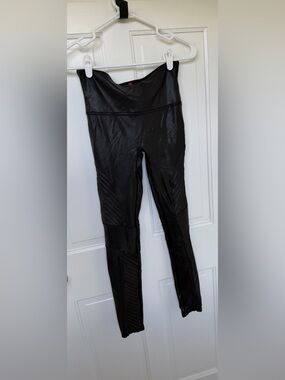 SPANX Faux Leather Moto Leggings Black High Rise Shaping Medium